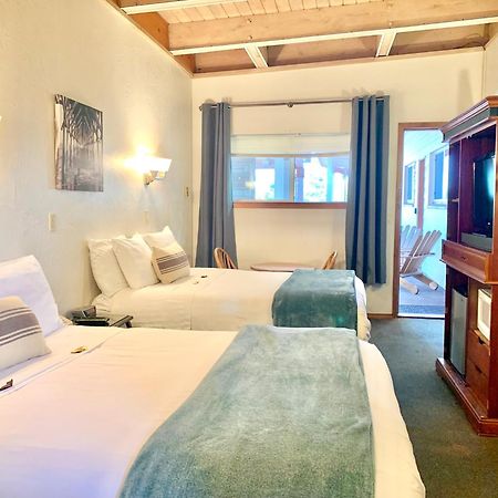 Breakers Boutique Inn เวสต์พอร์ต ภายนอก รูปภาพ