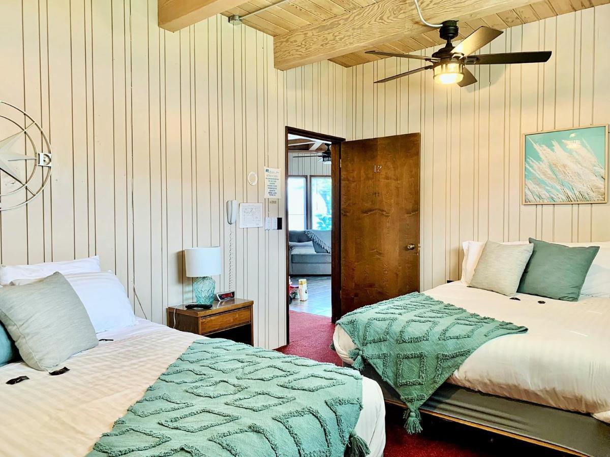 Breakers Boutique Inn เวสต์พอร์ต ภายนอก รูปภาพ
