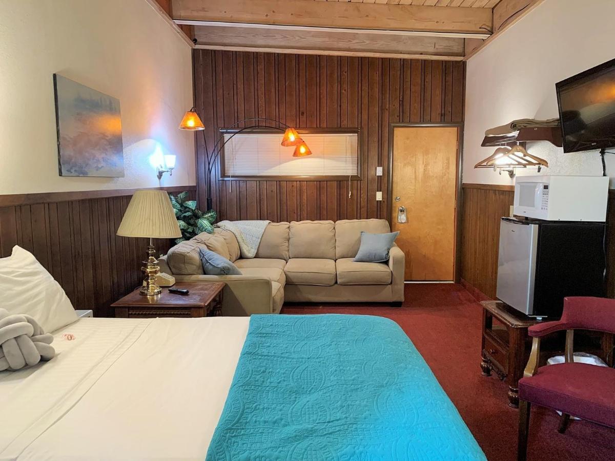 Breakers Boutique Inn เวสต์พอร์ต ภายนอก รูปภาพ