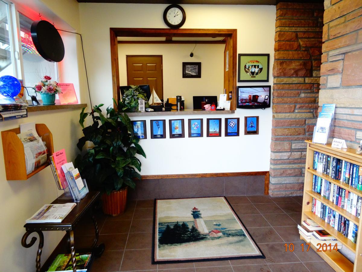 Breakers Boutique Inn เวสต์พอร์ต ภายนอก รูปภาพ