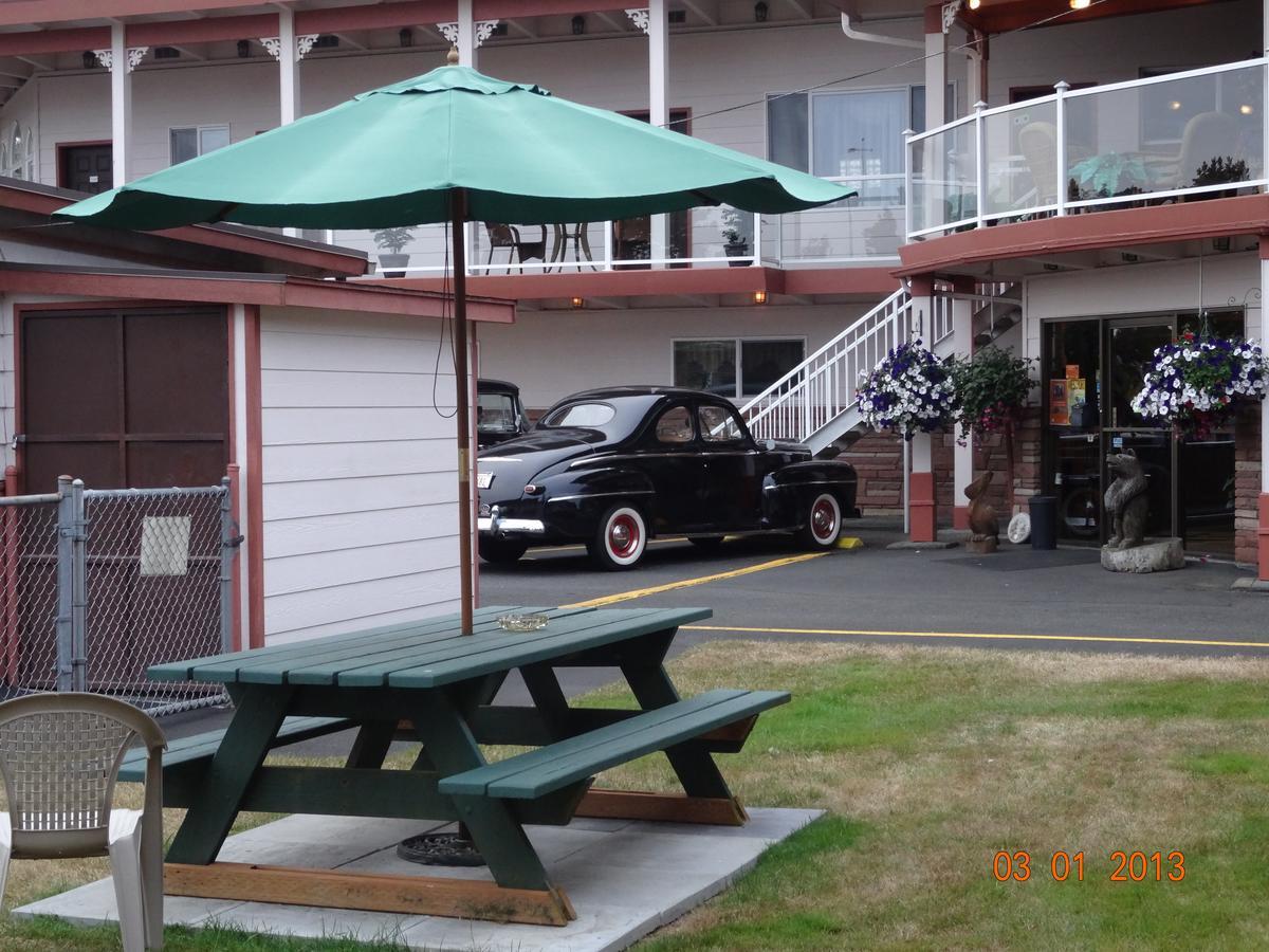 Breakers Boutique Inn เวสต์พอร์ต ภายนอก รูปภาพ